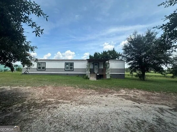 54 Chickadee Ln, Lyons, GA 30436