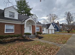 1501 W Galbraith Rd, Cincinnati, OH 45231