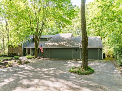 7509 W River Rd, Yorktown, IN, 47396