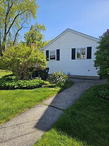 144 Baker St #1R Photo 1
