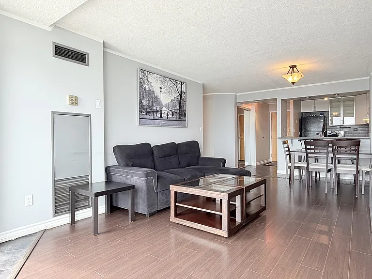 515 Riverside Dr W #703 — Photo 6