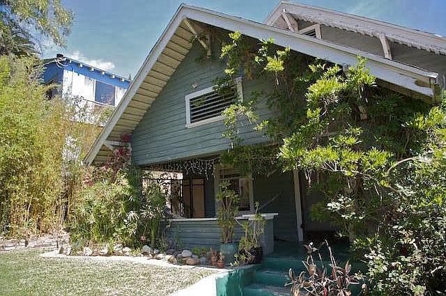 1st image of 1543 Curran St
