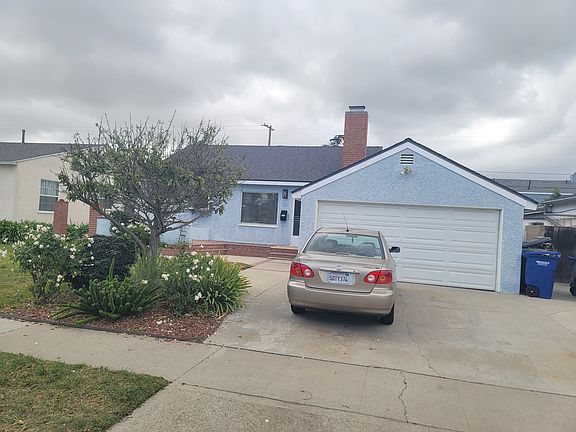 2nd image of 4149 Lomina Ave