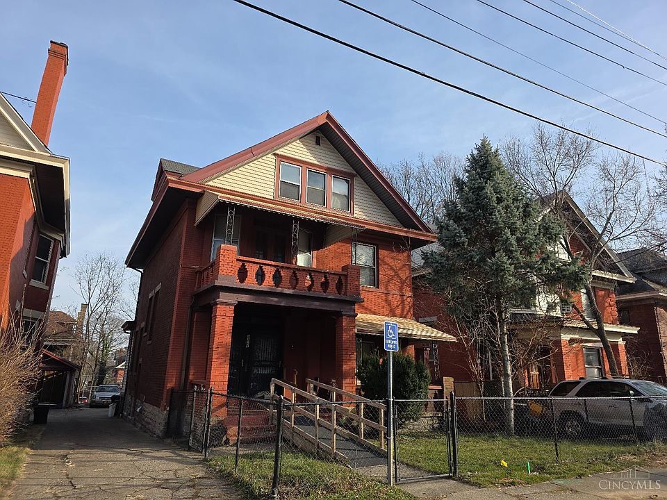 1st image of 2228 Maplewood Ave