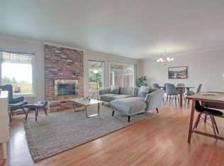 701 Castle Hill Rd, Redwood City, CA 94061
