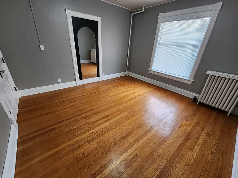 207 N 6th St #1 — Photo 26
