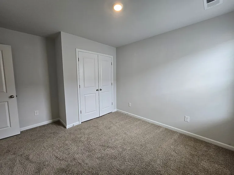 272 Mandolin Ct SW — Photo 3