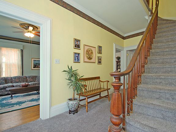 Carpets throughout cover H/W