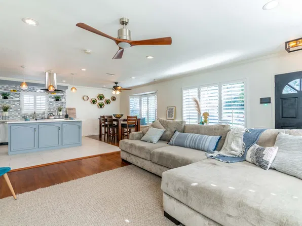 6063 Amos Ave, Lakewood, CA 90712