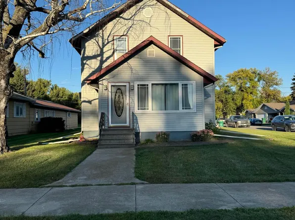 132 3rd Ave SE, Mayville, ND 58257