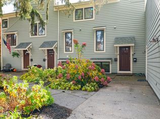 28-32 White St, Saratoga Springs, NY 12866