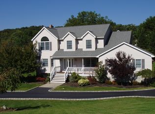 1 Tequesta Trl, Vernon, NJ 07462