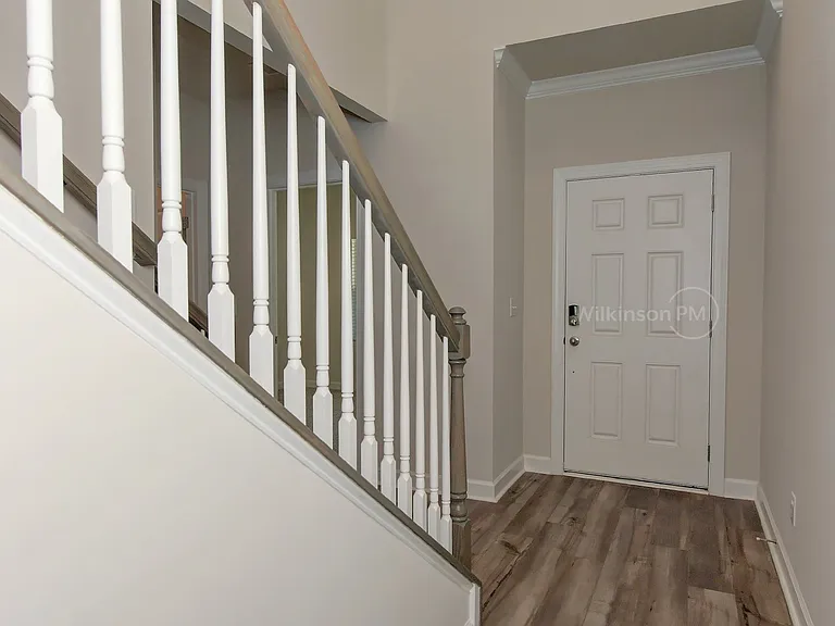 4107 Armstrong Farm Dr — Photo 3