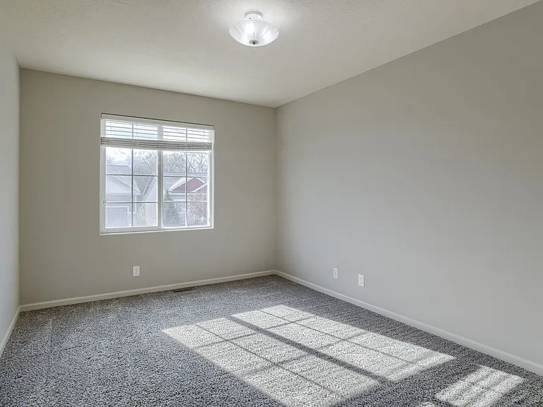 6121 S 190th Ter — Photo 16