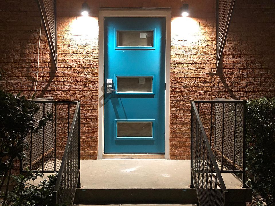 1st image of 3829 Roseland Ave #C55h6n69z