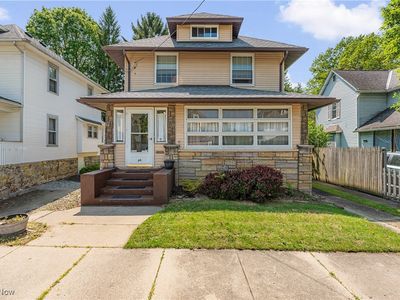 86 24th St NW, Barberton, OH, 44203