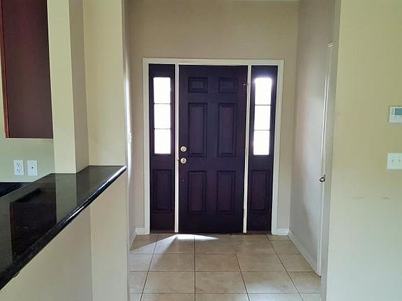 3rd image of 2505 Rhonda Ave