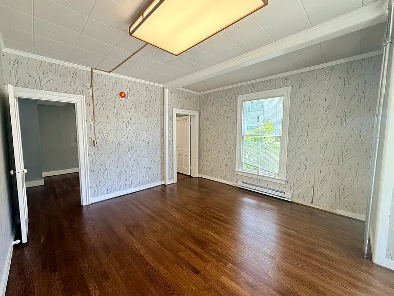 25 Center St #2 — Photo 11