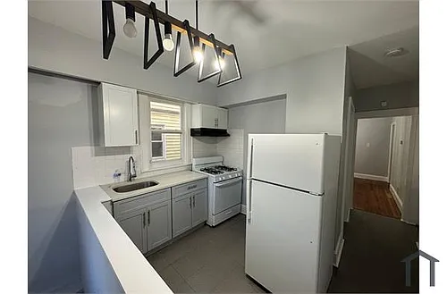 394 Myrtle Ave #1 Photo 1
