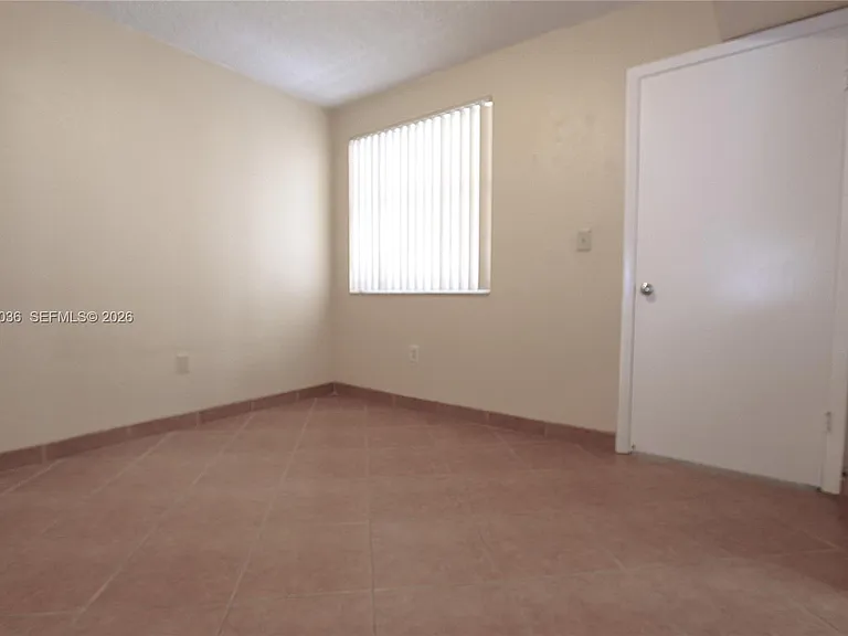 2890 N Oakland Forest Dr #206 — Photo 2