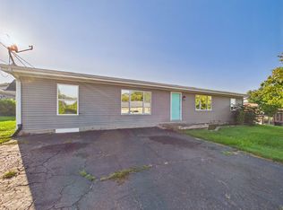 114 Rose St, South Point, OH 45680