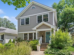 114 16th St, Wilmette, IL 60091