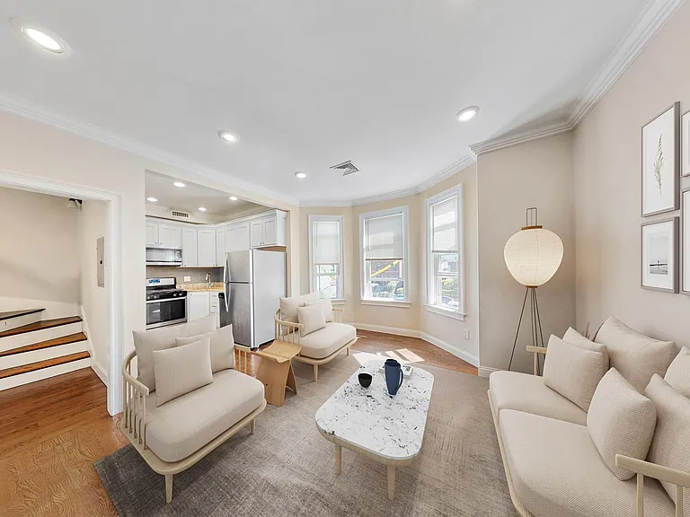19 Perrin St #2 — Photo 1