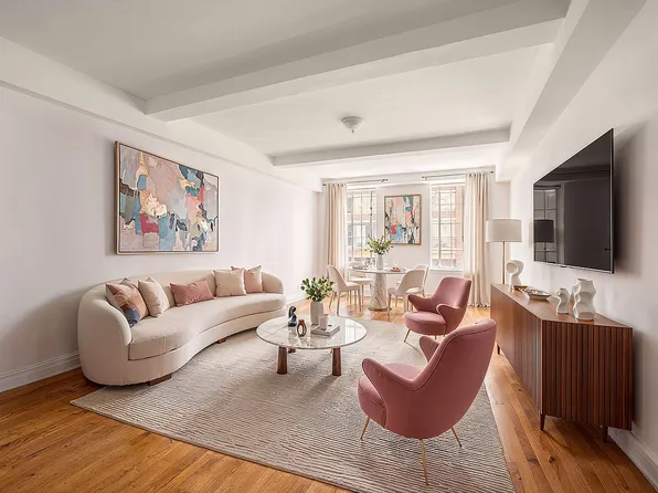 333 W 56th St APT 6J, New York, NY 10019