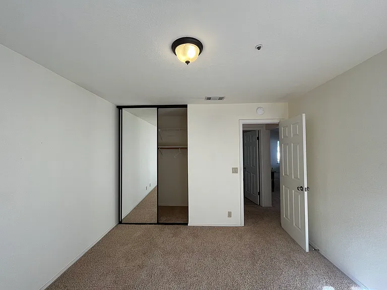 989 Bluebell Way — Photo 20