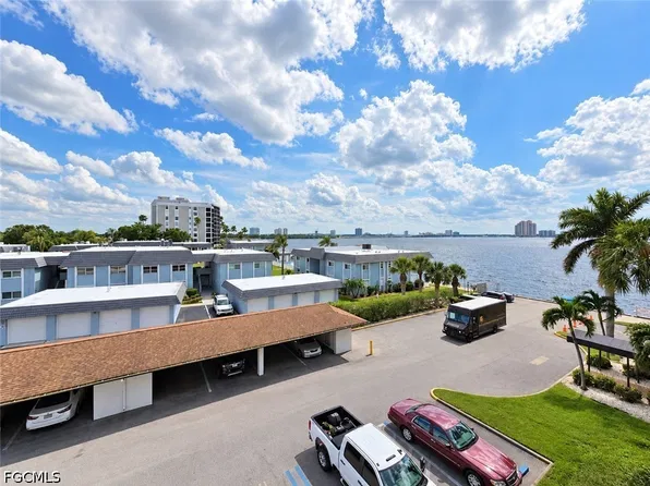 3460 N Key Dr APT 407, North Fort Myers, FL 33903