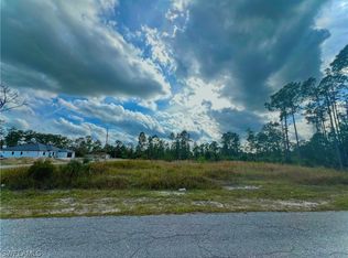 906 E 11th St, Lehigh Acres, FL 33972