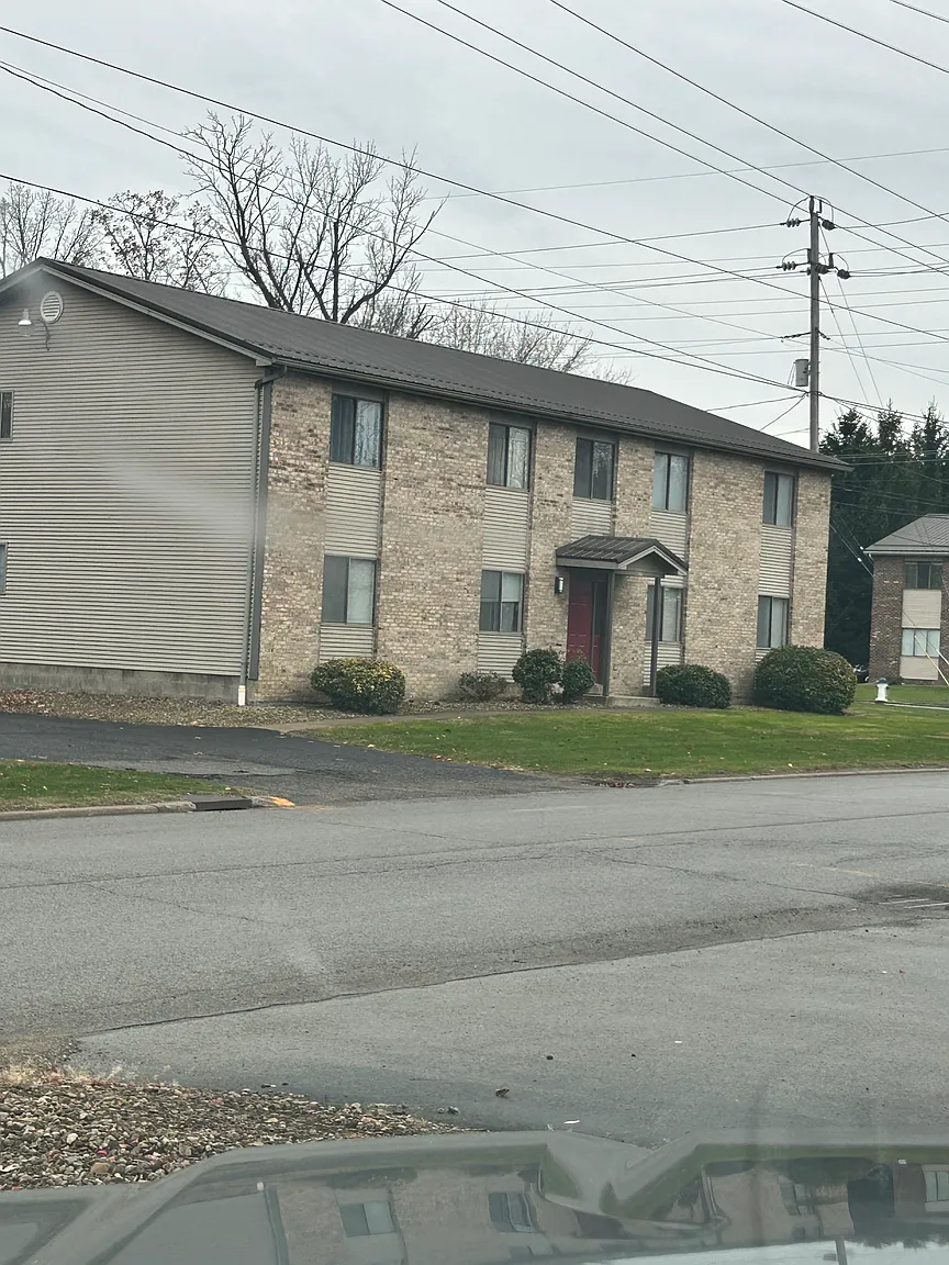 627 Myron St #1 photo 1