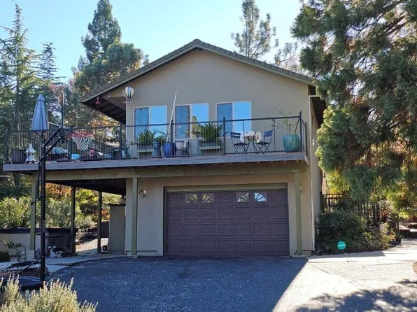 11977 Lakeshore S, Auburn, CA 95602