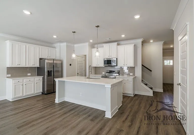 14 Depot Landing Way — Photo 7