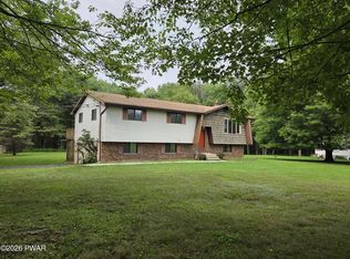 52 Rose Ln, Honesdale, PA 18431
