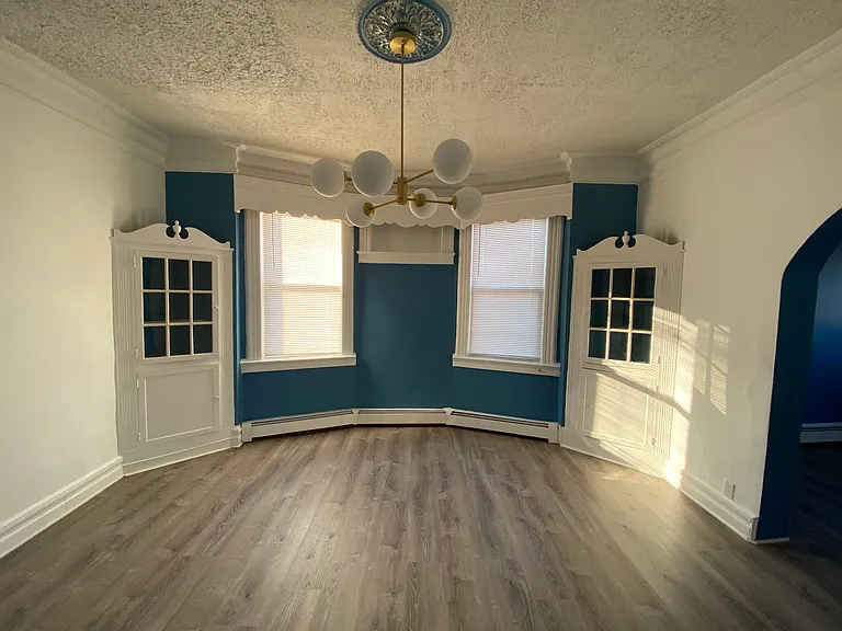 202 Belgrove Dr #2 — Photo 5