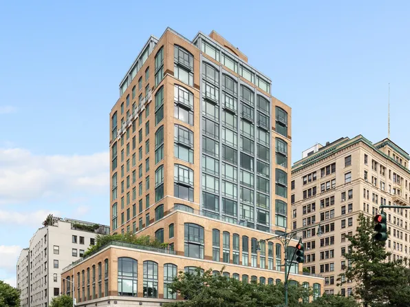 400 West 12th Street image 19 of 19