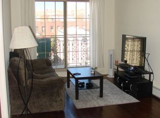 3086 36th St APT 3R, Astoria, NY 11103