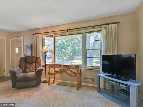 4th image of 7208 Georgia Ave N