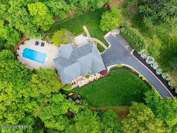 2nd image of 7 Highpoint Road