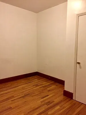 Rented by Sher Management | media 33