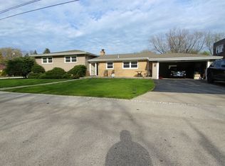 675 S Lyman Ave, Des Plaines, IL