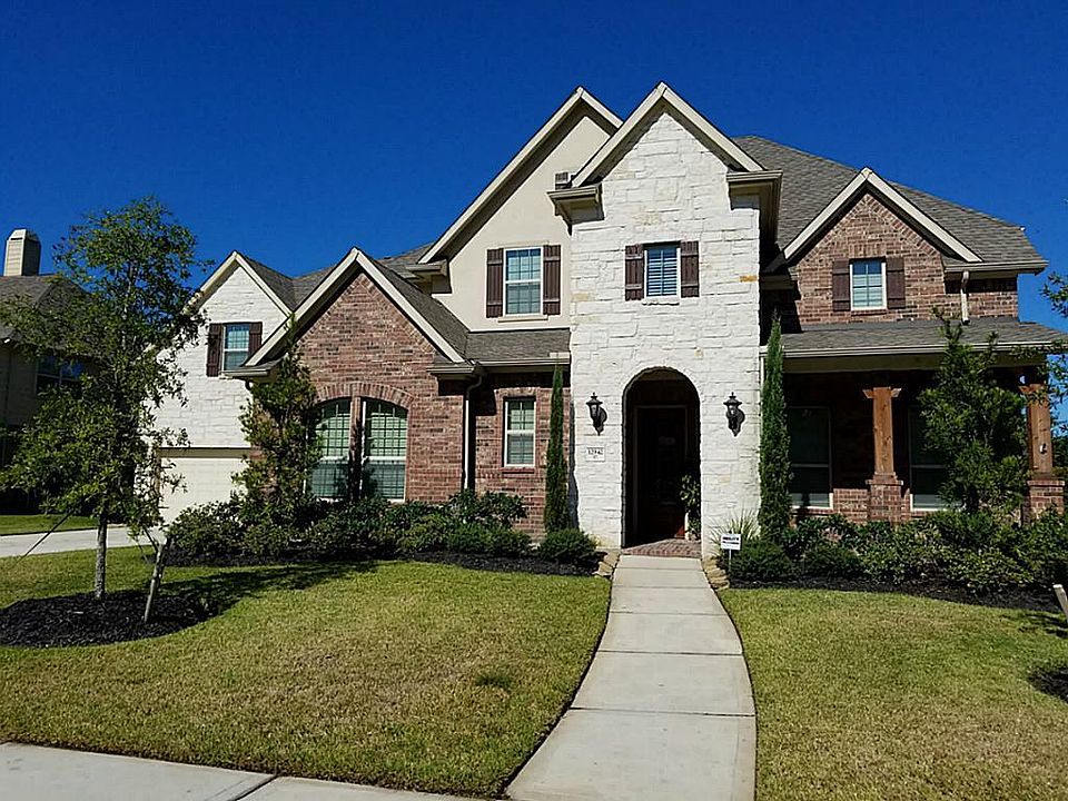 1st image of 12942 Lake Parc Bend Dr