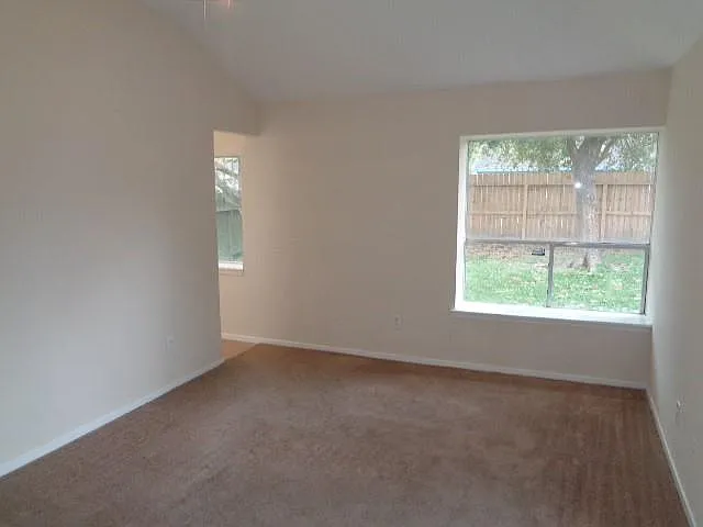 10211 Golden Sunshine Dr — Photo 15