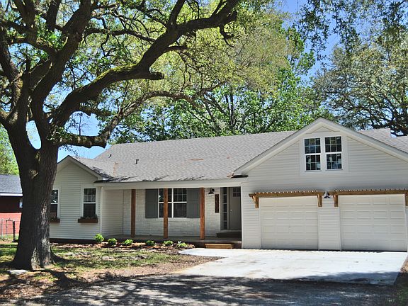 2nd image of 3319 Nashville Ave