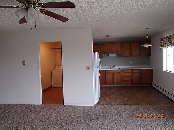 3rd image of 701 39th St
