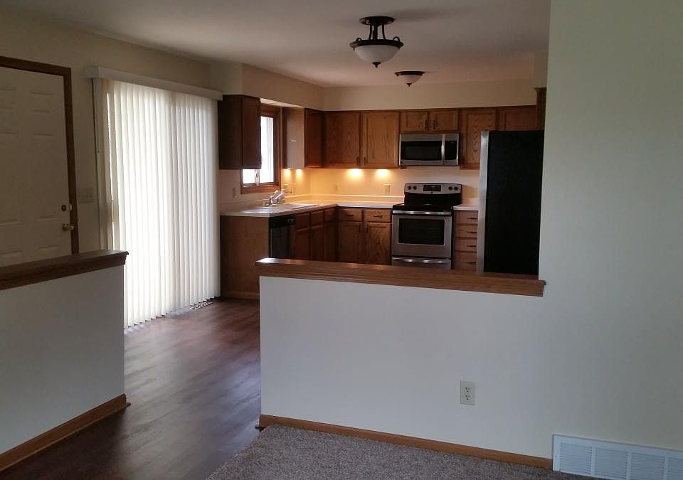 2nd image of 2502 N 25th St