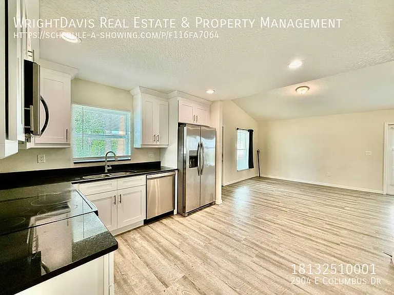 2904 E Columbus Dr — Photo 17