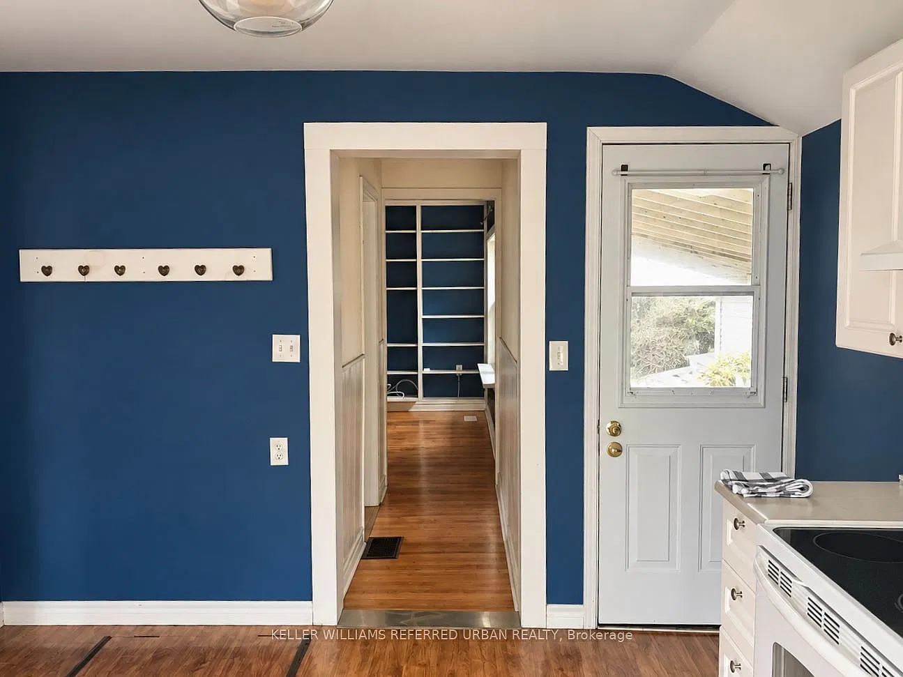 2 bed, $2,300 — Photo 4