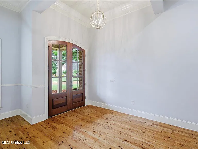 143 Sonnett Cir — Photo 6
